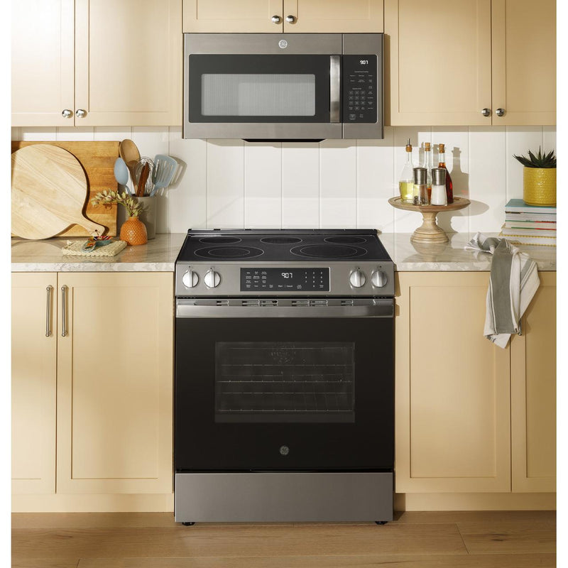 GE 30-inch Slide-in Electric Range with Convection Technology GRS60LAVFS IMAGE 4