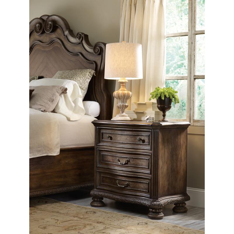 Hooker Furniture 5070-90016 Rhapsody Three Drawer Nightstand IMAGE 3