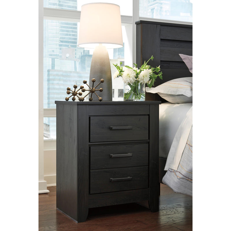  Signature Design by Ashley Brinxton B249B21 7 pc Queen Panel Bedroom Set IMAGE 6