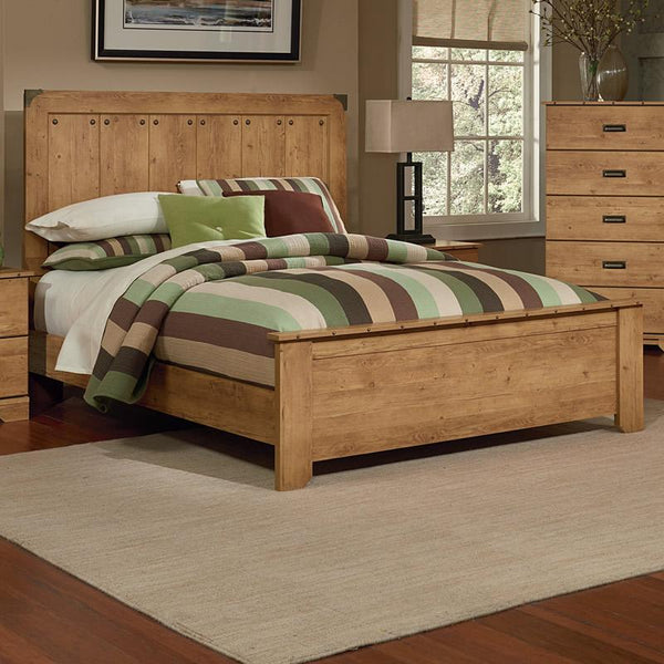 Perdue Woodworks Cheyenne Queen Panel Bed 21030/21030FB/QRPINE IMAGE 1