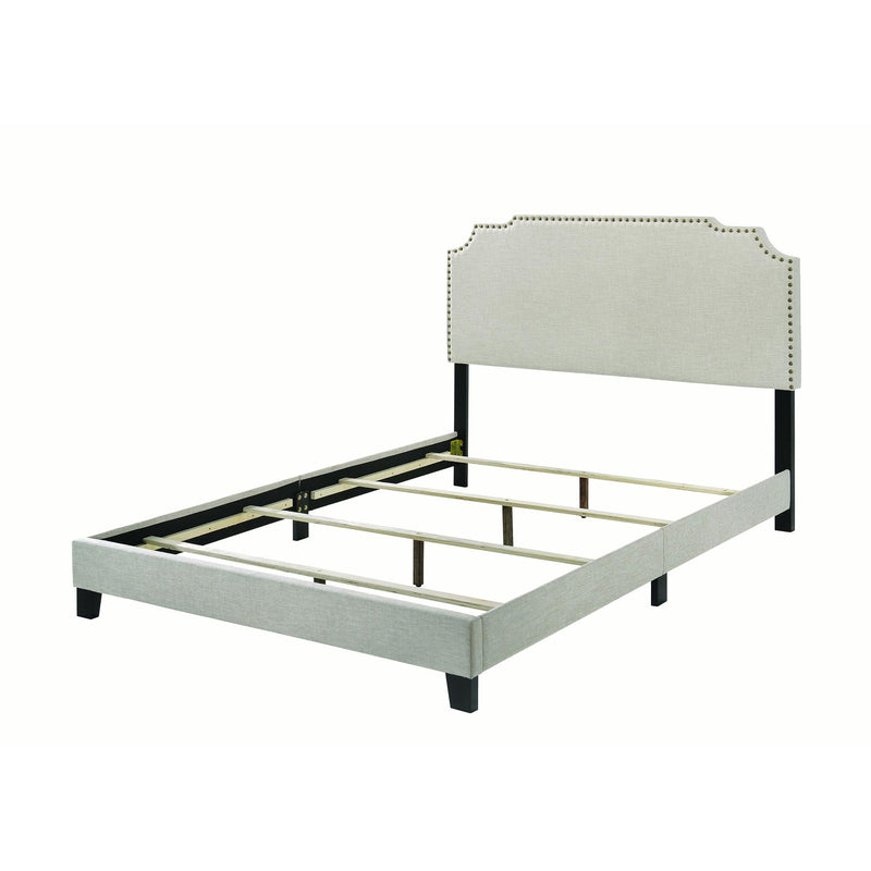 Coaster Furniture Tamarac King Upholstered Platform Bed 310061KE IMAGE 2