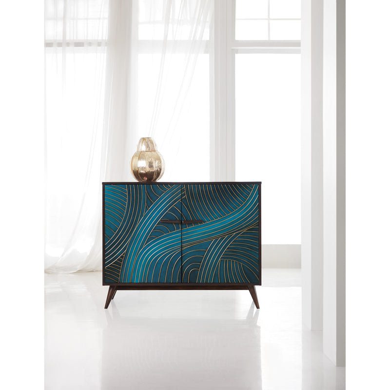 Hooker Furniture 638-85451-45 Melange Esperanza Two-Door Chest IMAGE 4