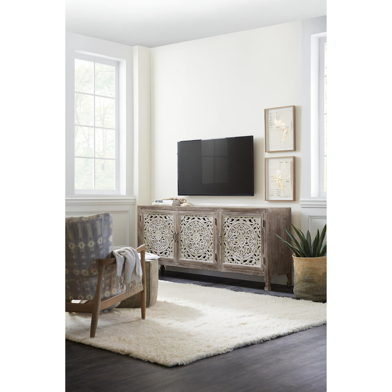 Hooker Furniture 5726-55480-95 Entertainment Console IMAGE 2
