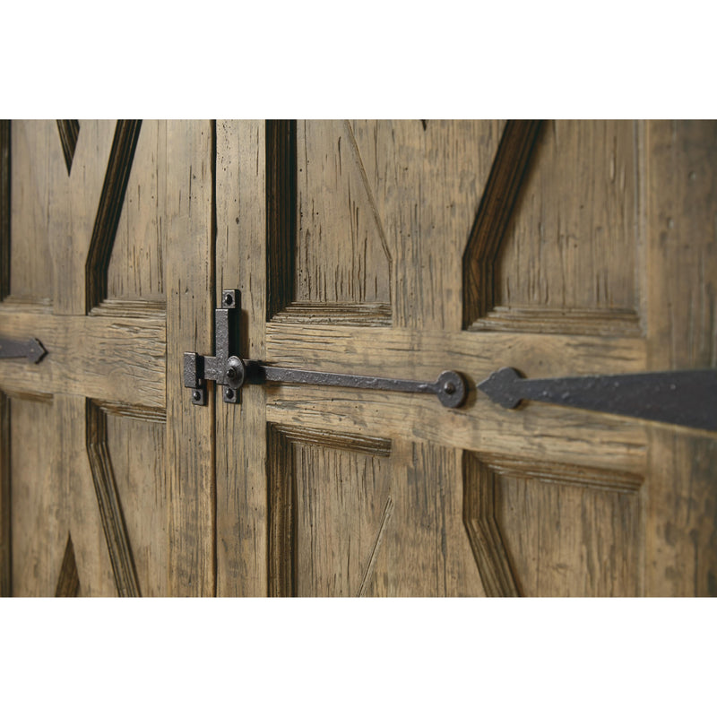 Hooker Furniture 6960-90013-81 La Grange Mt. Maria Wardrobe IMAGE 6