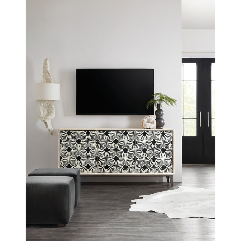 Hooker Furniture 6001-55469-00 69in Entertainment Center IMAGE 4