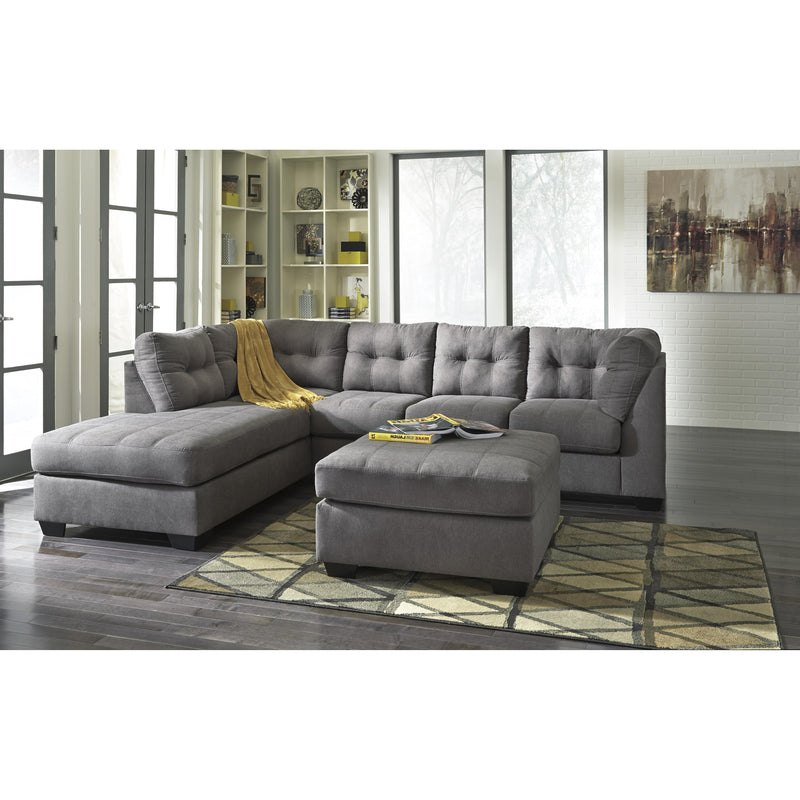 Benchcraft Maier Fabric 2 pc Sectional 4522016/4522067 IMAGE 3