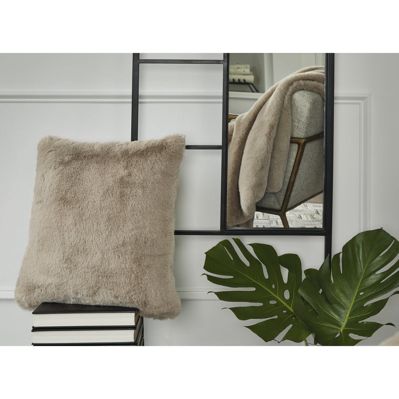  Signature Design by Ashley Gariland A1000866 Pillow IMAGE 4