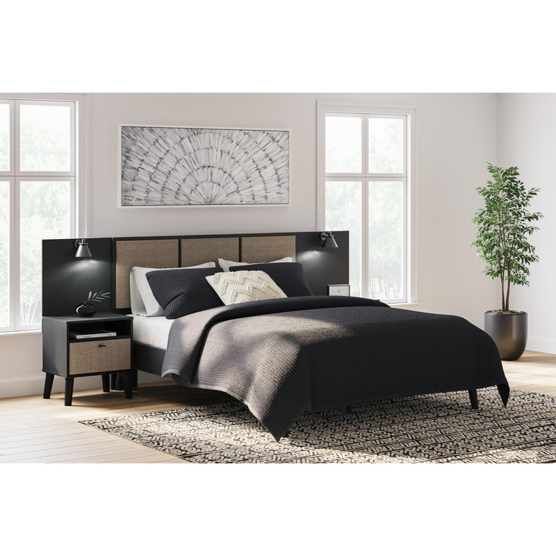 Signature Design by Ashley Charlang Queen Panel Bed EB1198-157/EB1198-113/EB1198-102 IMAGE 3