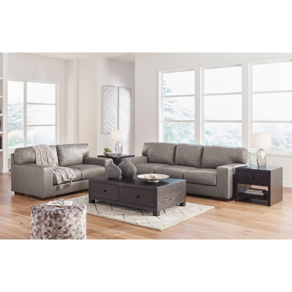 Millennium Lombardia 5730338 Sofa