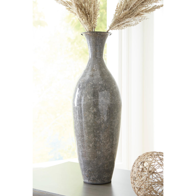  Signature Design by Ashley Brockwich A2000589 Vase IMAGE 3
