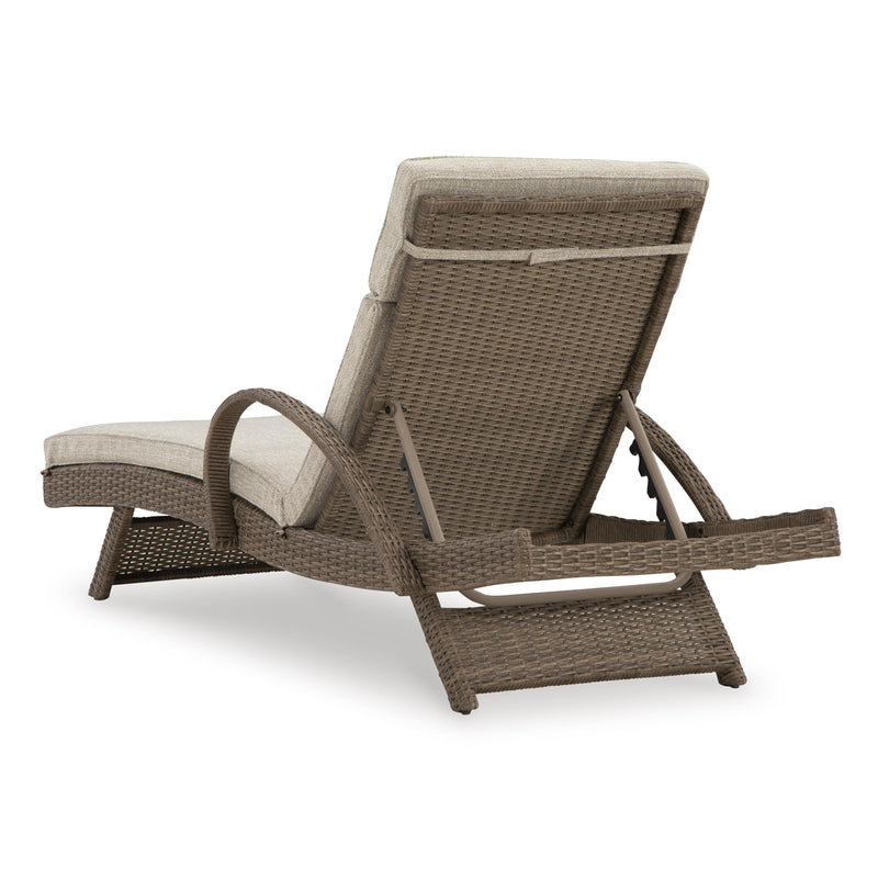  Signature Design by Ashley Beachcroft P791-815 Chaise Lounge with Cushion IMAGE 7