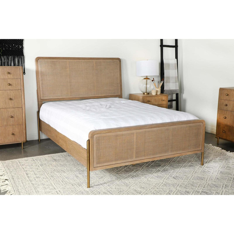 Coaster Furniture Arini 224300Q Rattan Queen Panel Bed - Sand Wash and Natural Cane IMAGE 12