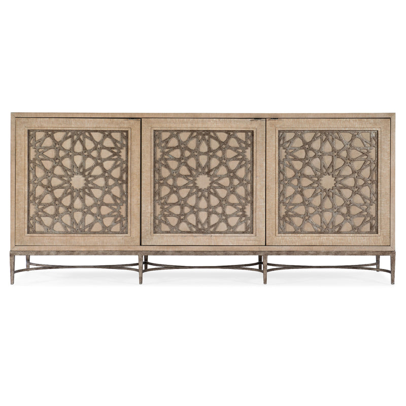 Hooker Furniture 628-55013-80 Melange Suzani Three Door Entertainment Console IMAGE 3