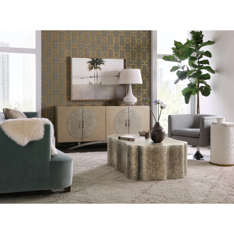 Hooker Furniture 628-55034-15 Melange Nolita Four Door Entertainment Console IMAGE 5