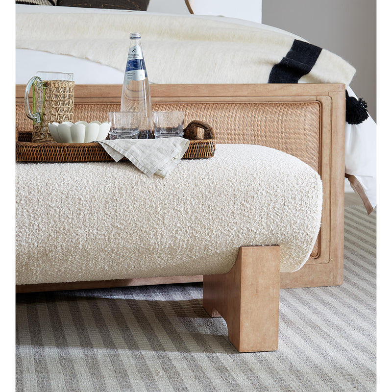 Hooker Furniture 6950-90019-80 Retreat Bed Bench IMAGE 4