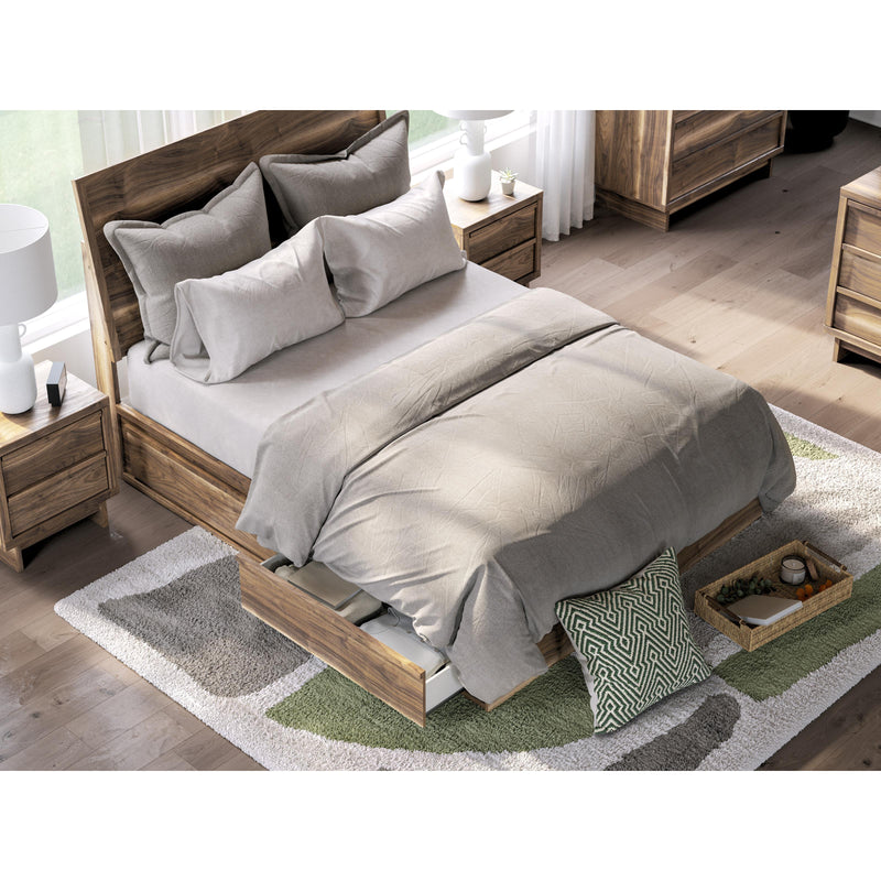 Signature Design by Ashley Chirason PCB3367-345 Five Drawer Wide Chest IMAGE 17