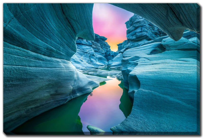 D4364-2228 Streamline Art Tasyaran Canyon 22x28